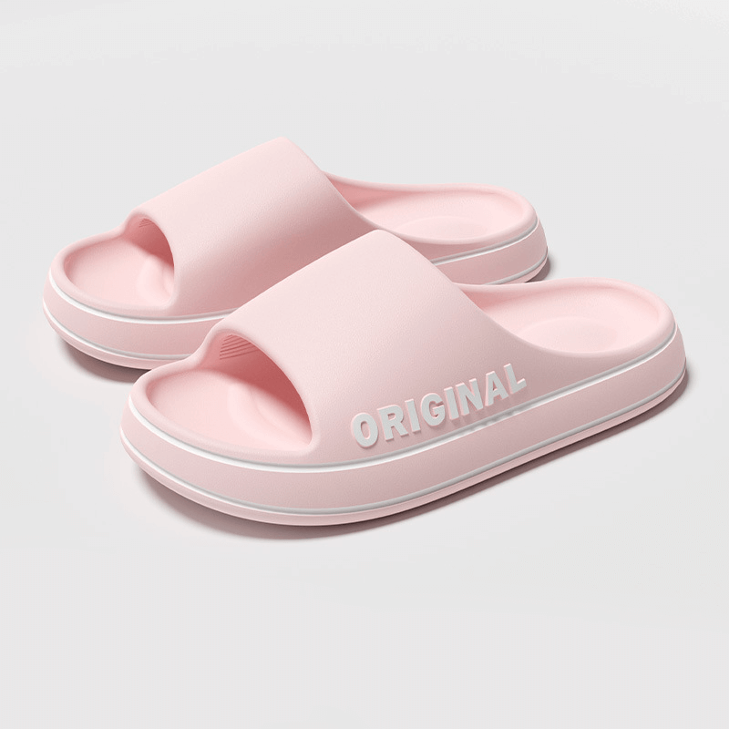 Comfortabele pantoffels met dikke zool