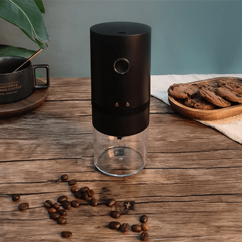 Draagbare, oplaadbare koffiemolen