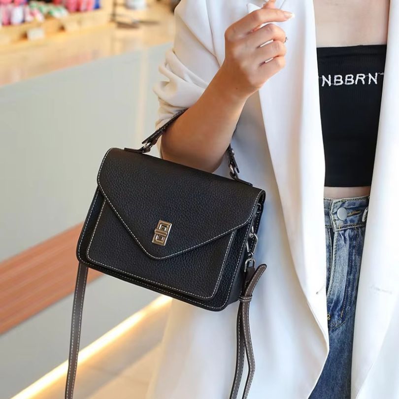 Amoria - Elegante Leren Kruistas voor Vrouwen