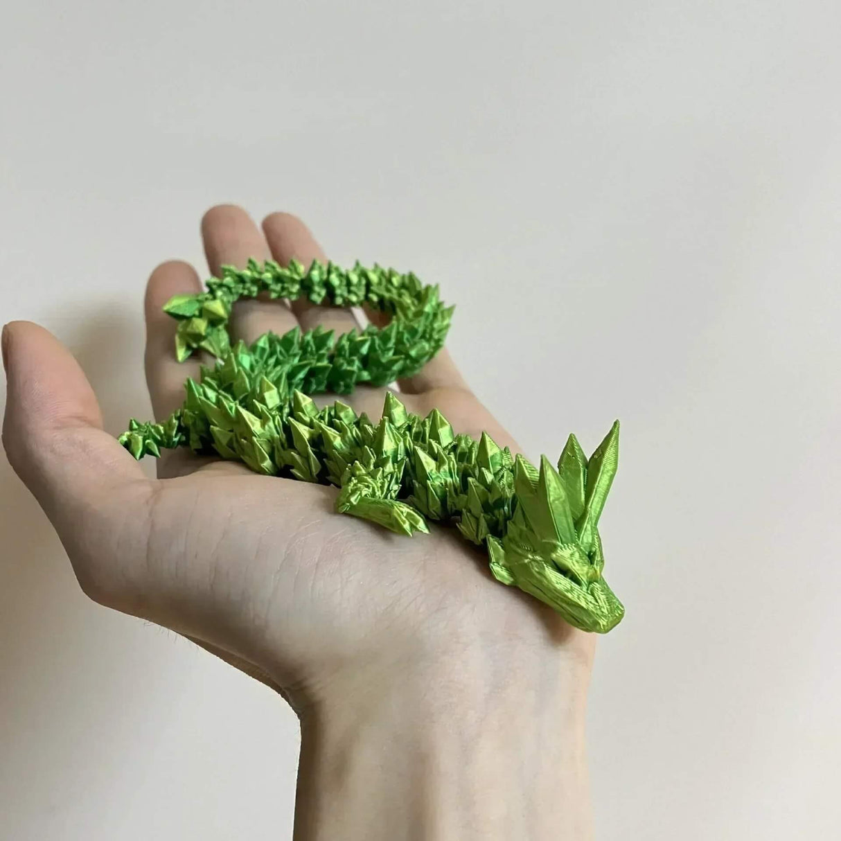 DrakeMorph - Rörlig 3D-printad Drakmodell för Dekor och Fantasi