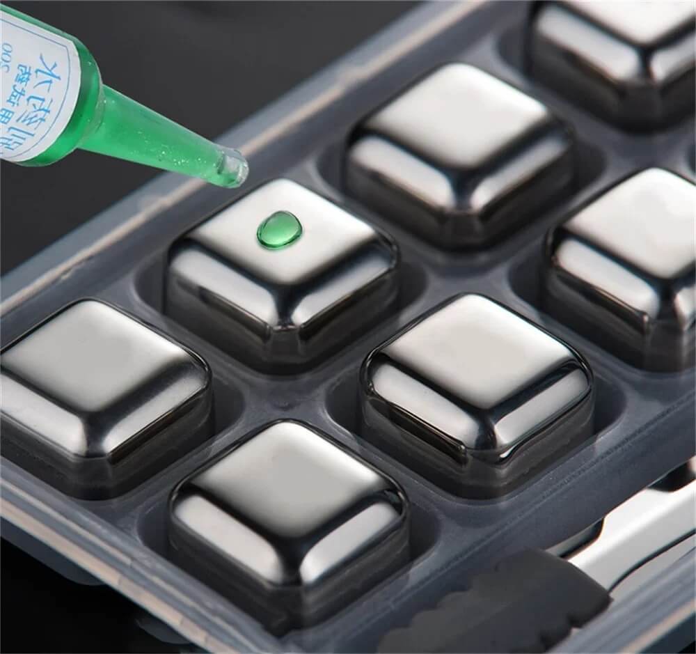 FrostGleam - Roestvrijstalen ijsblokjesset | Herbruikbare ijsblokjes voor whiskey, wijn & cocktails - Stijlvol, Cool & Geen Verdunning