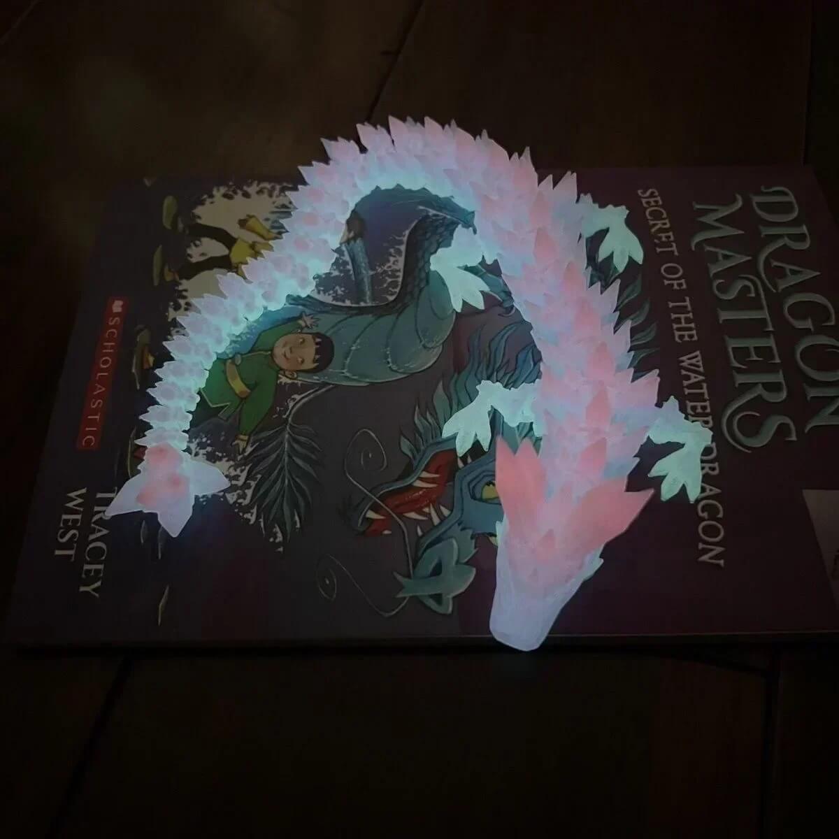 DrakeMorph - Rörlig 3D-printad Drakmodell för Dekor och Fantasi