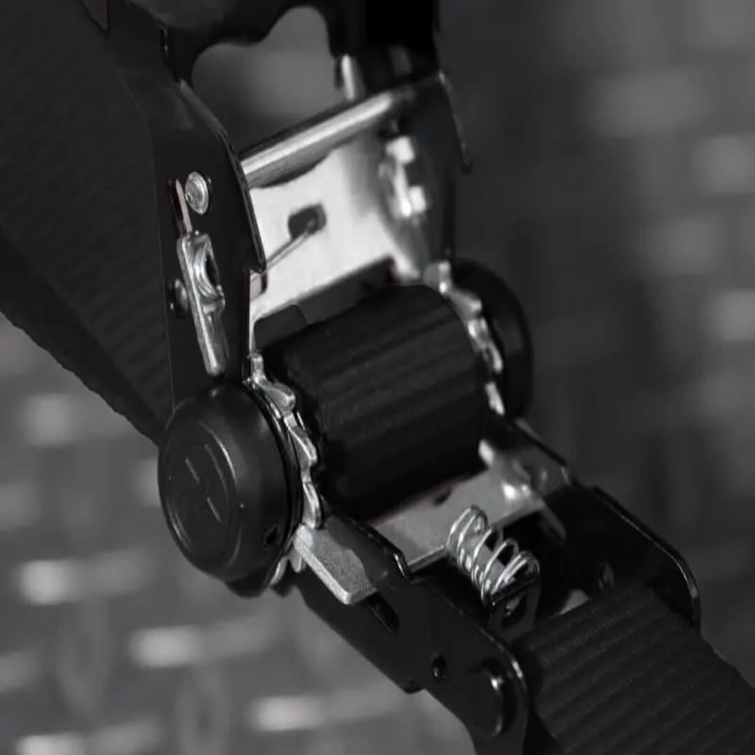 TightHold – Retractable Spännbandskit 4-pack | Självinrullande Spännband för Enkel och Stabil Lastsäkring