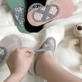 GripFlow – Halkfria Yoga- och Pilatesstrumpor med Ventilerande Komfort & Stabilt Grepp