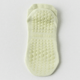 EaseMotion – Andningsbara Halkfria Yogastrumpor med Mjukt Grepp & Ventilerande Komfort