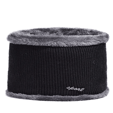 Winter gebreide muts