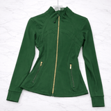 SilkMotion – Slimmad Yoga- och Träningsjacka med Dragkedja, Snabbtorkande Material & Följsam Passform för Aktiv Vardag